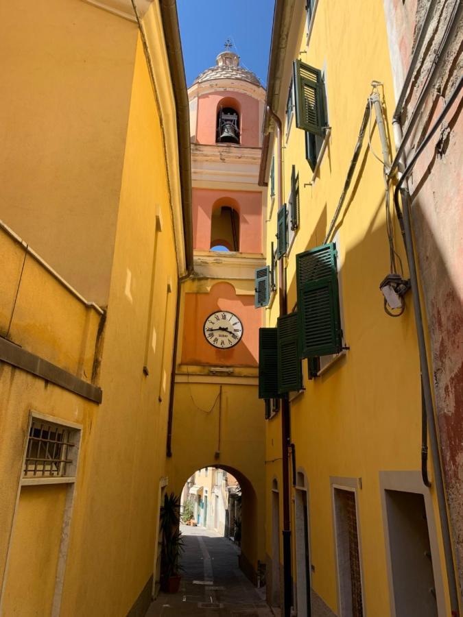 Appartamento La Serra Di Angela A Lerici Exterior foto